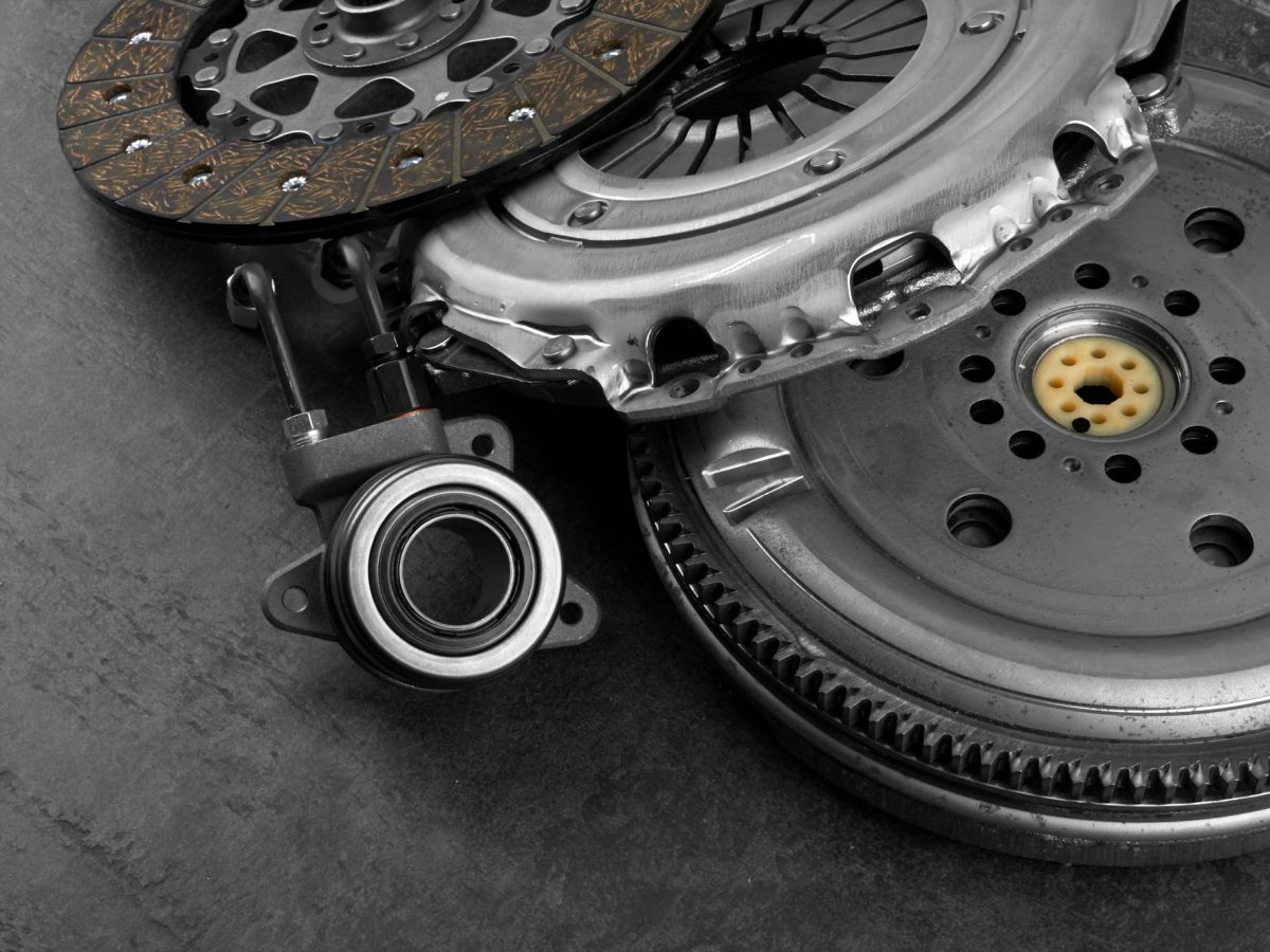 Car engine clutch